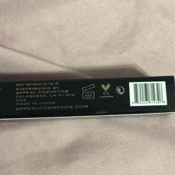 Appeal Cosmetics adhesive liquid liner - Picture 3 of 4